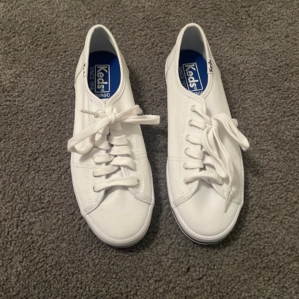 White keds
